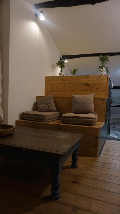 Ferme Fleurie Bed & Breakfast Bergesserin Exterior photo
